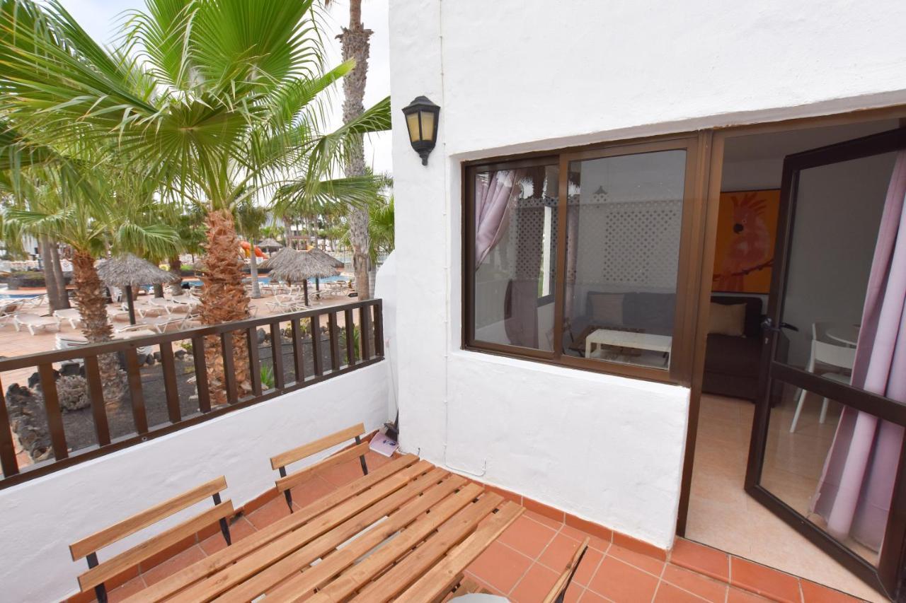 Book Jet - Oasis Pool View Apartment Corralejo Exterior foto